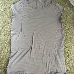 Lululemon lavender top